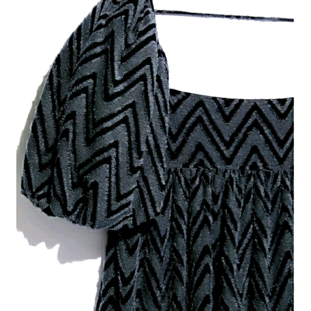 ❗SOLD OUT❗Free People | [Black] Wavy Baby Tunic Dress - Picture 7 of 16